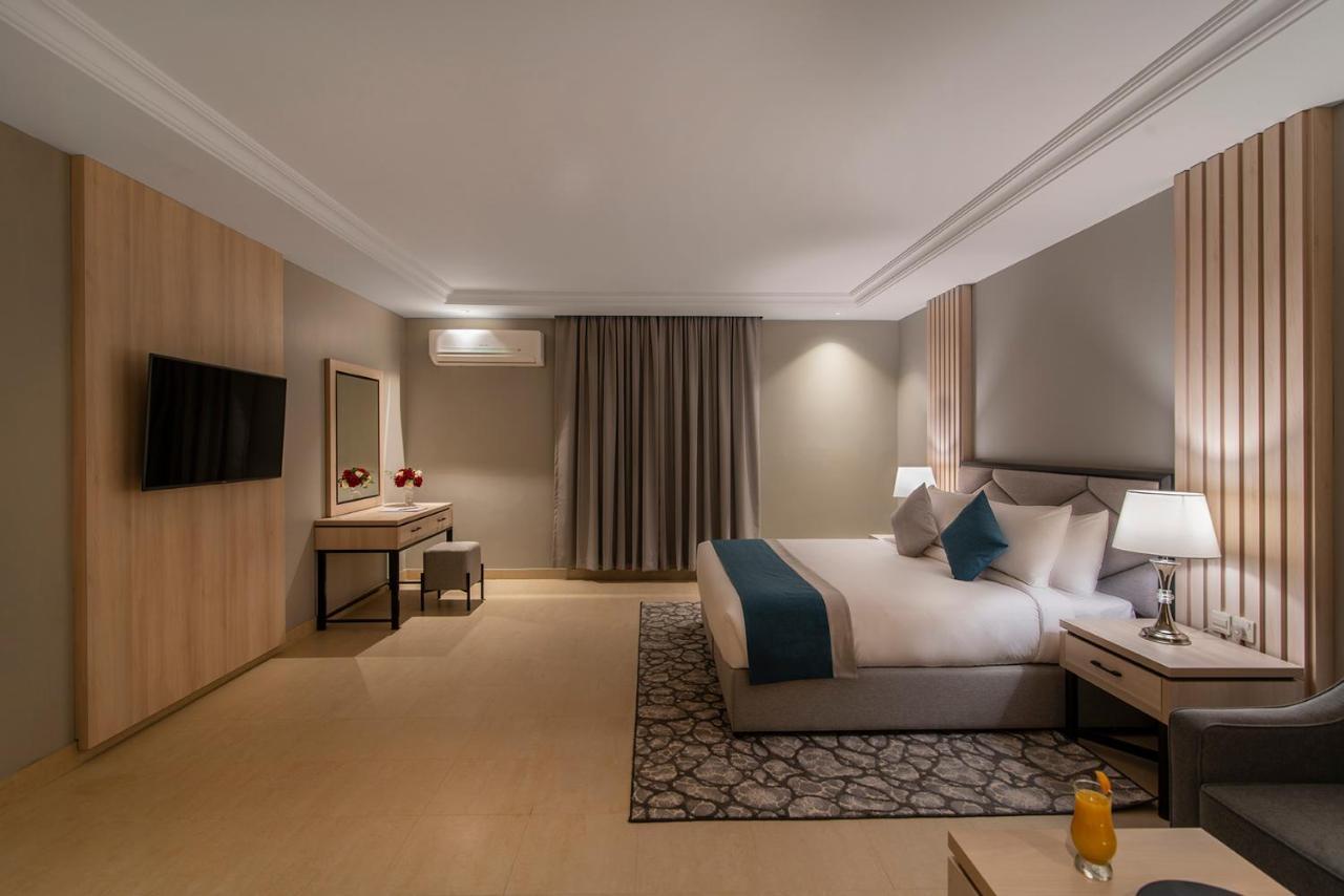 Enala Hotel Apartments- Tabuk Exterior foto